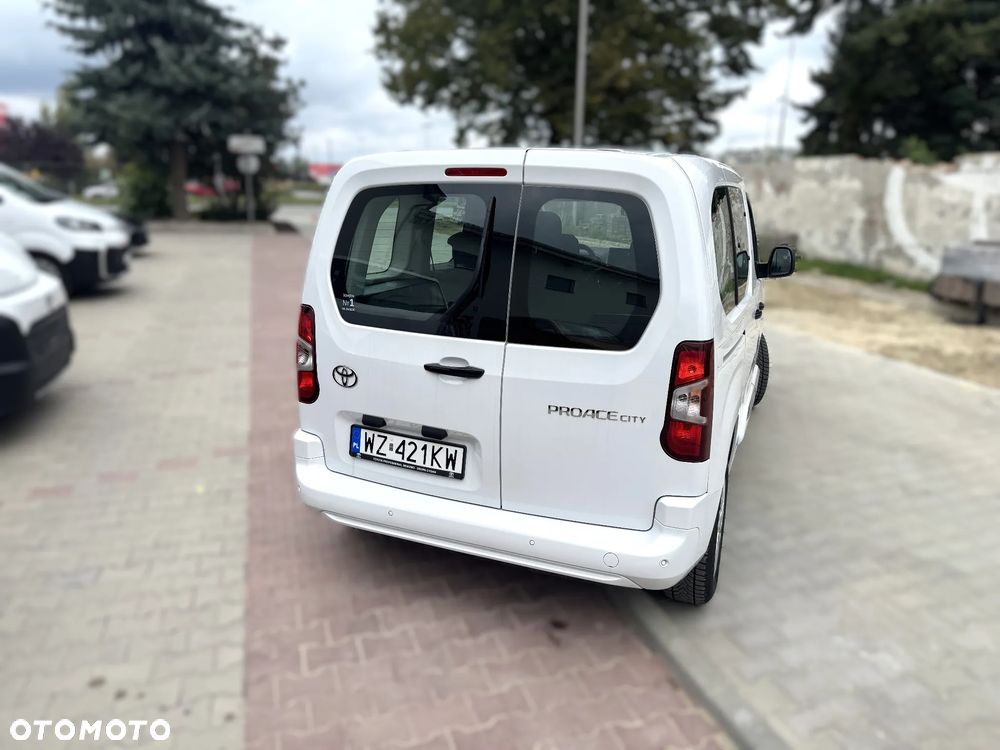 Toyota Proace City Verso 1.5 D-4D Business - 6