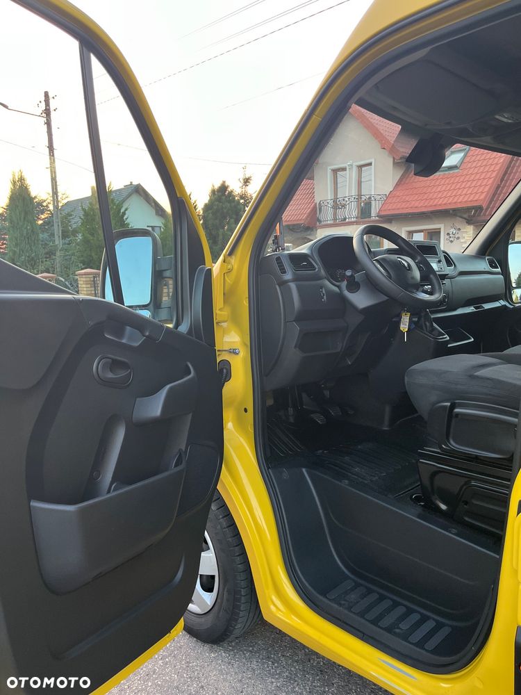 Renault Master - 24