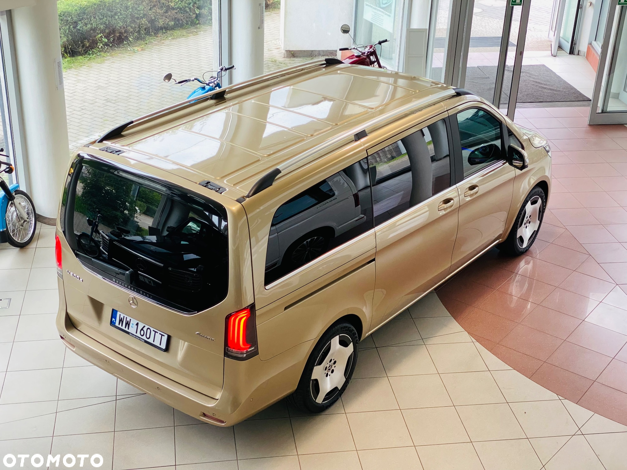 Mercedes-Benz Klasa V 300 d 4-Matic 9G-Tronic Avantgarde (d³ugi) - 16