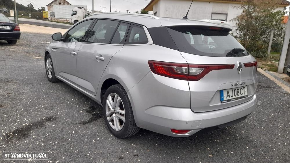 Renault Mégane Sport Tourer 1.5 dCi Intens - 4