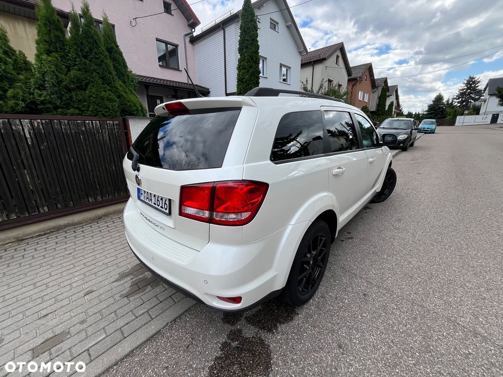 Fiat Freemont 2.0 Multijet Black Code AWD - 30