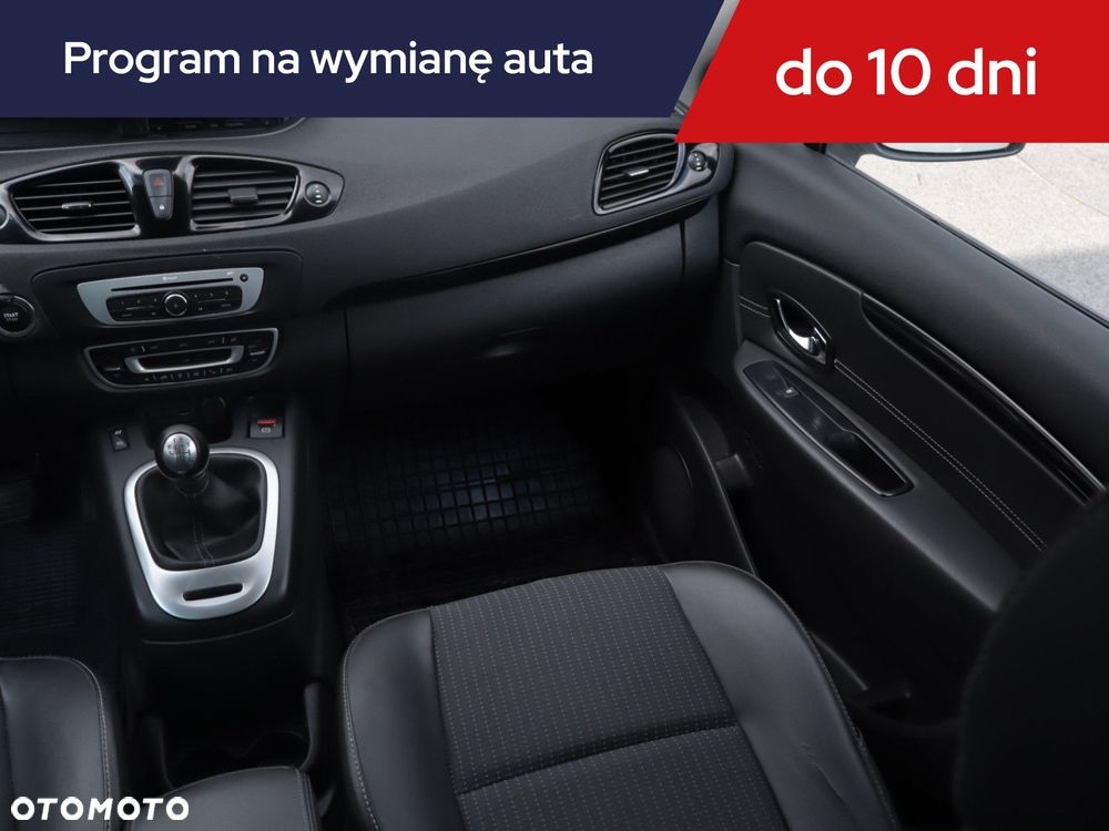 Renault Scenic - 10
