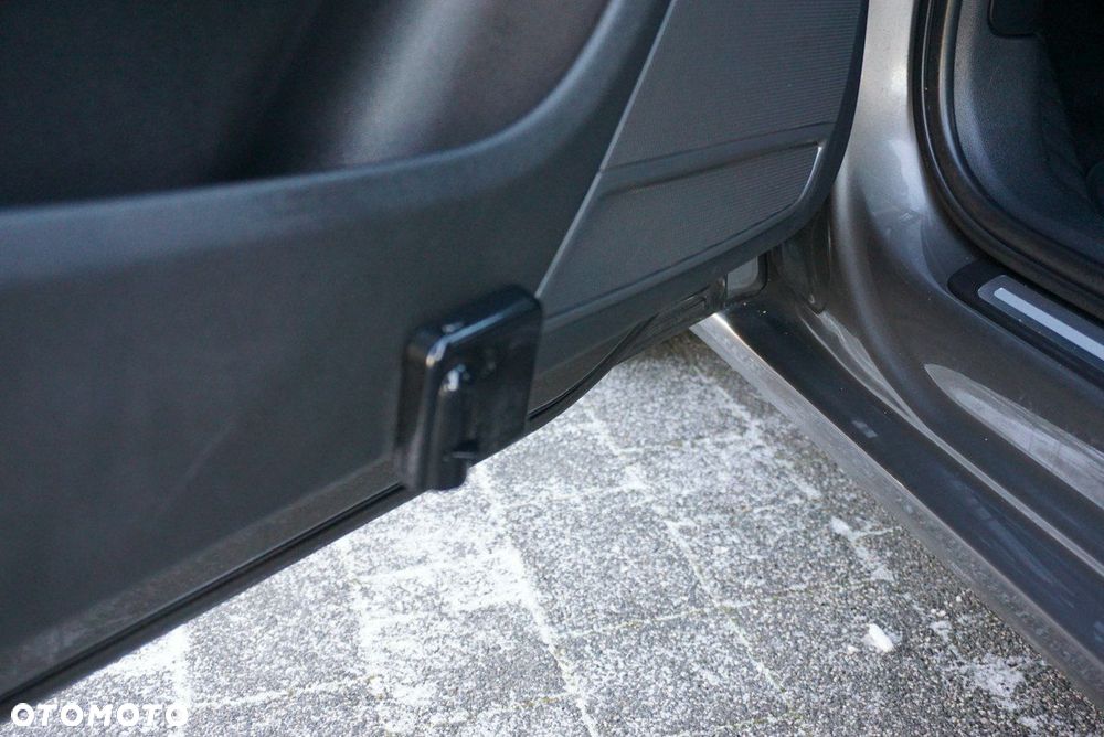 Audi A4 Allroad - 10