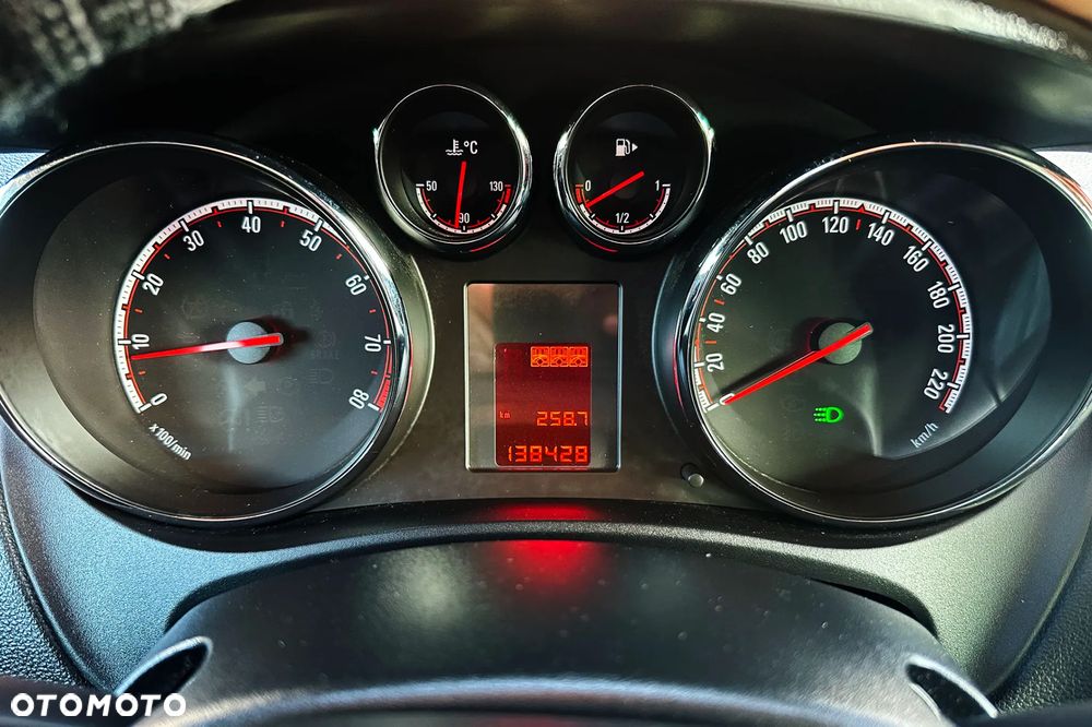 Opel Meriva - 24