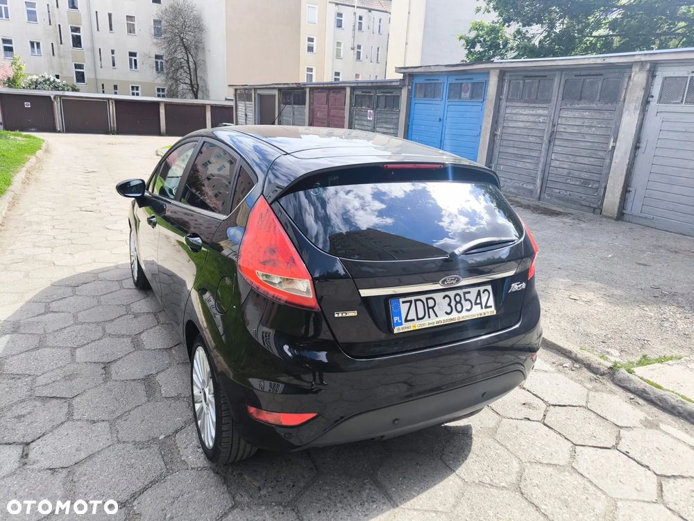 Ford Fiesta 1.6 TDCI Connection - 4