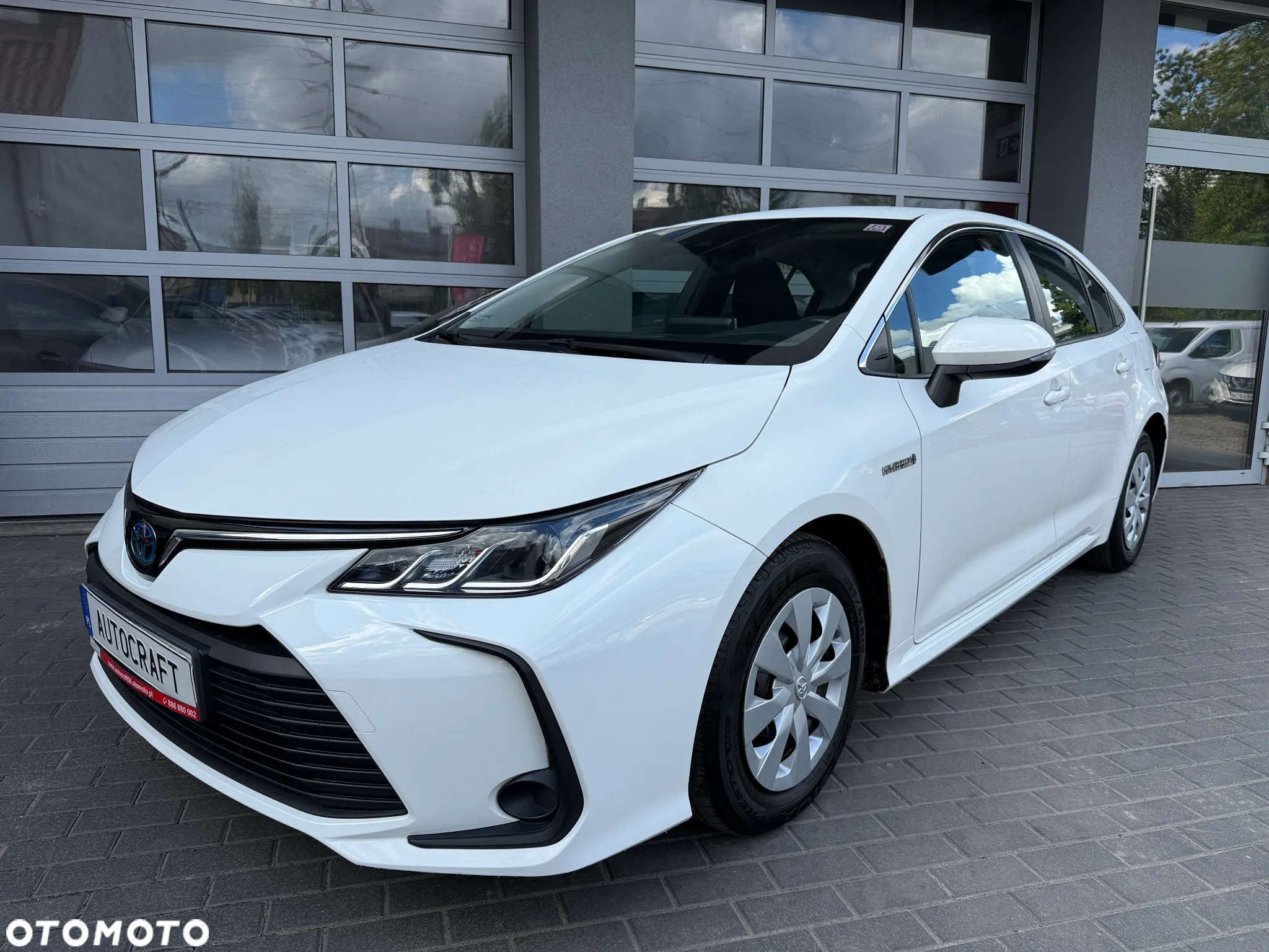 Toyota Corolla 1.8 Hybrid Comfort - 13