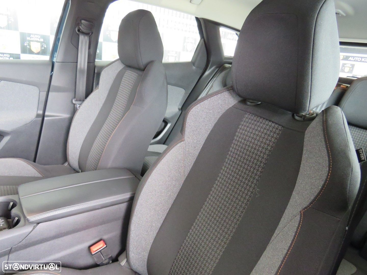 Peugeot 3008 1.5 BlueHDi Active Pack - 19