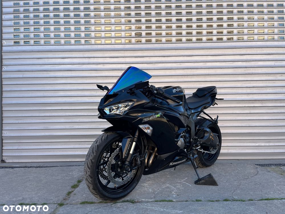 Kawasaki ZX - 18