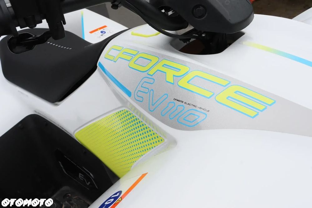 CFMoto CForce - 11