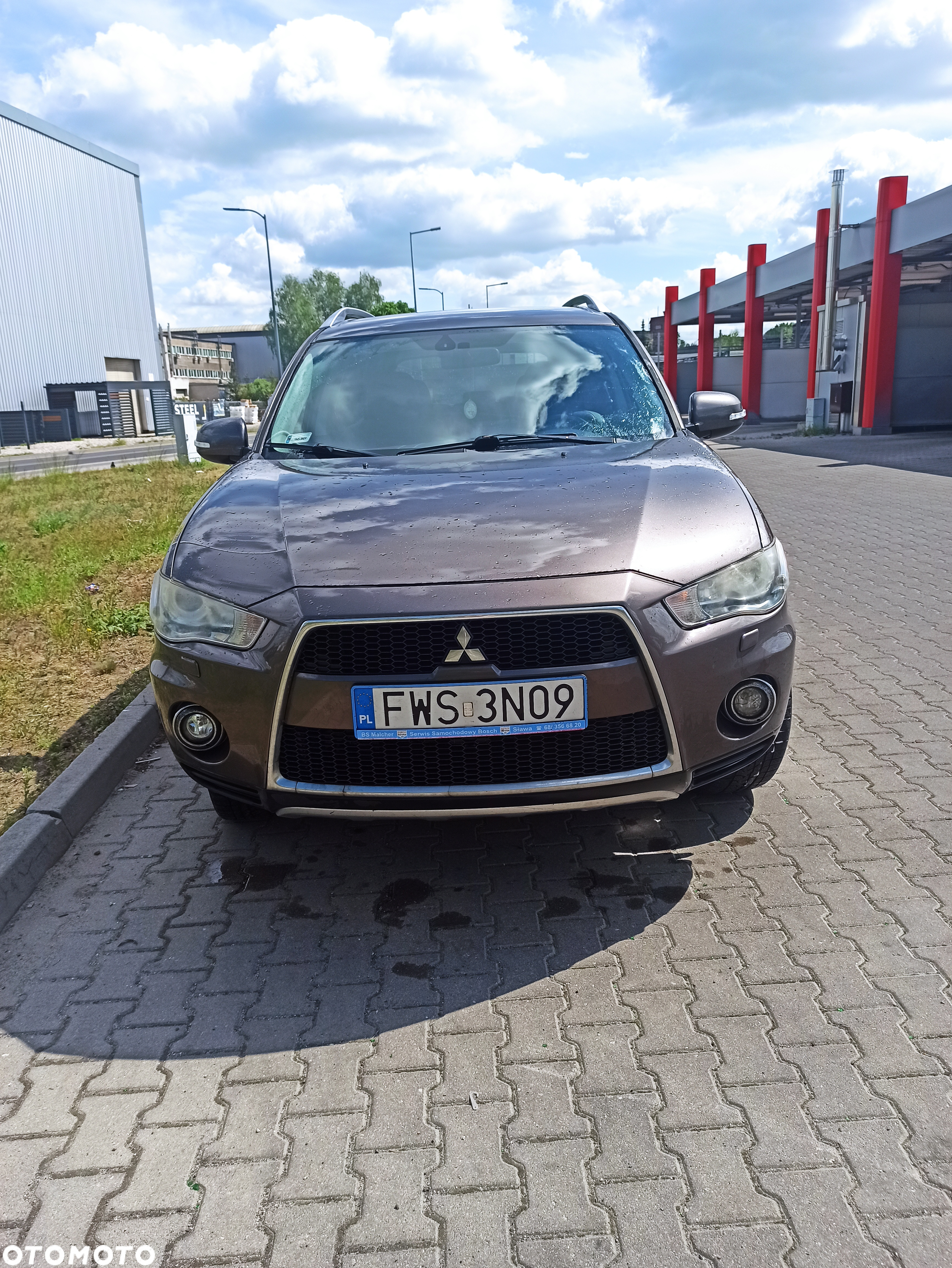Mitsubishi Outlander 2.2 DID Instyle NAVI - 2