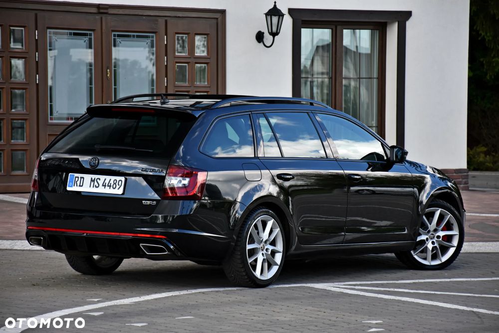 Skoda Octavia 2.0 TDI DSG RS - 21