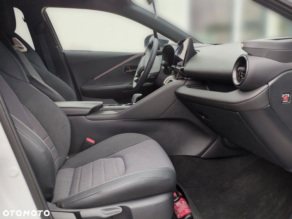 Toyota C-HR - 9