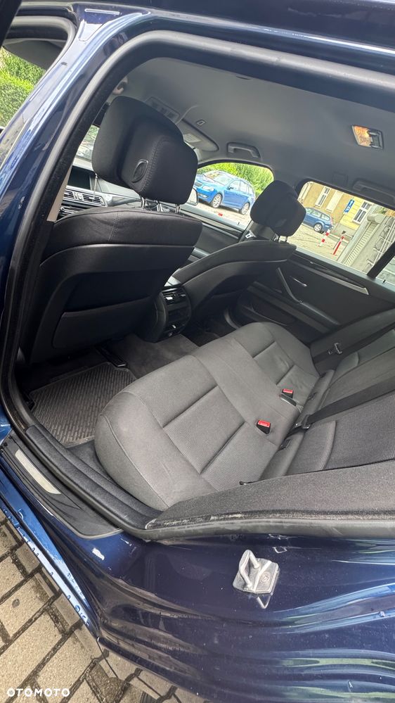 BMW Seria 5 2011 photo 4