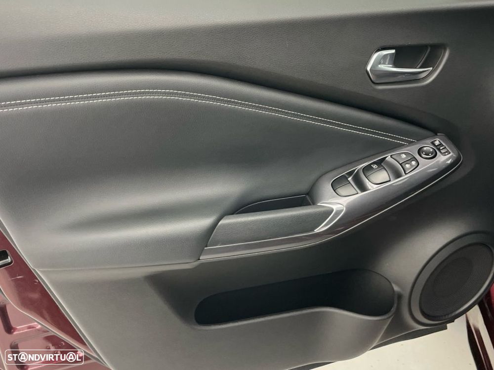 Nissan Juke 1.0 DIG-T N-Connecta - 17