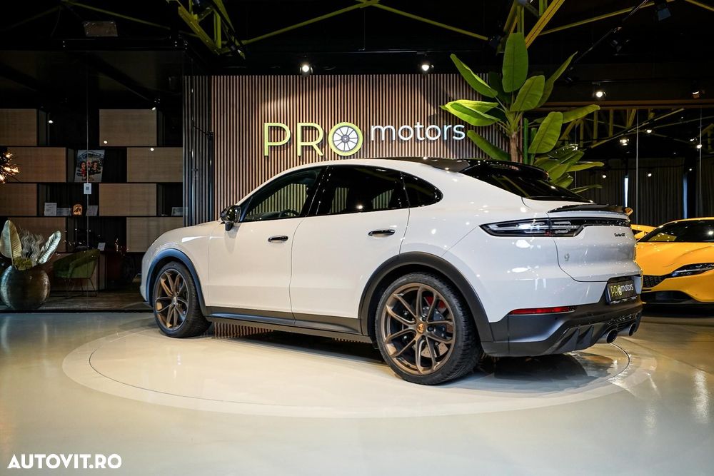 Porsche Cayenne Coupe - 7