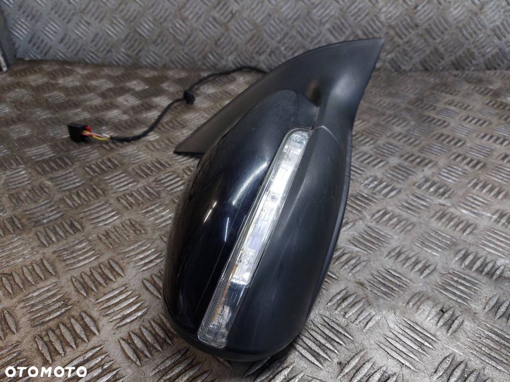 LUSTERKO PRAWE ELEKTRYCZNE GOLF VI LC9X 6 PIN EU 5K0857502BD - 2