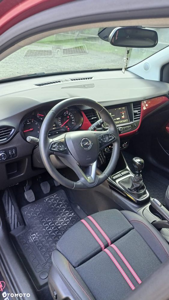 Opel Crossland X - 15