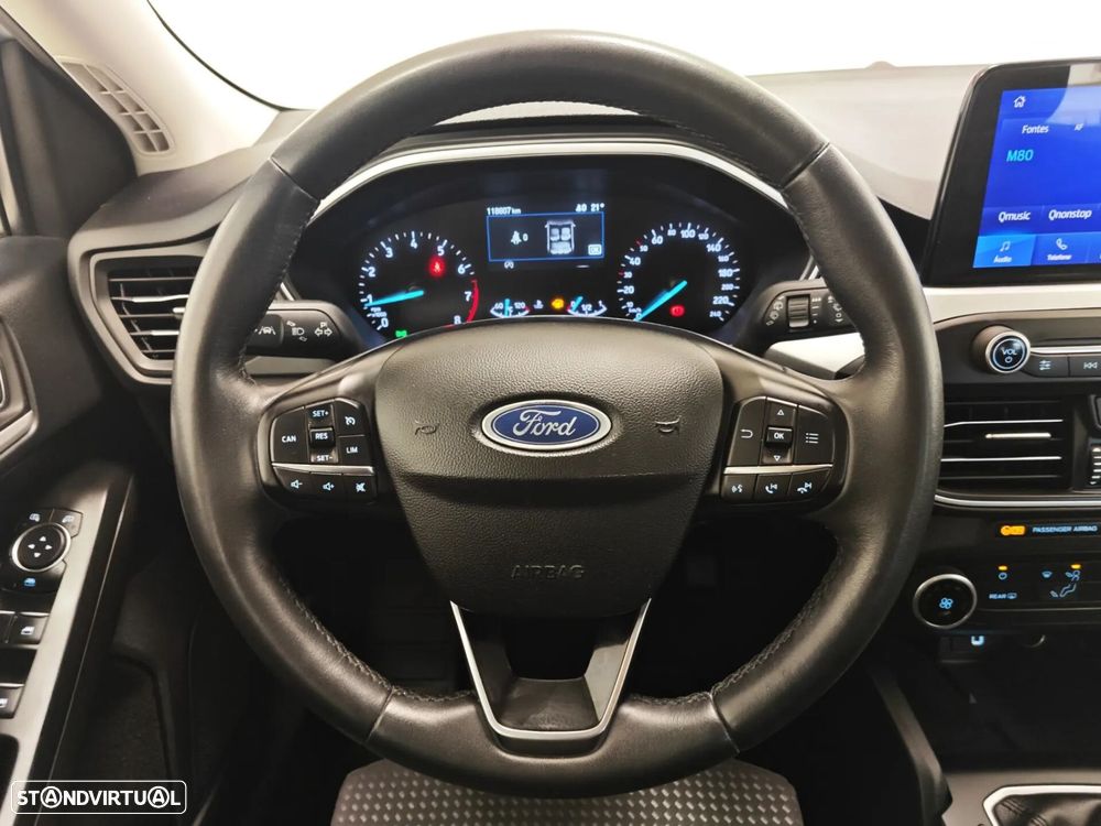 Ford Focus SW 1.0 EcoBoost MHEV Connected - 37