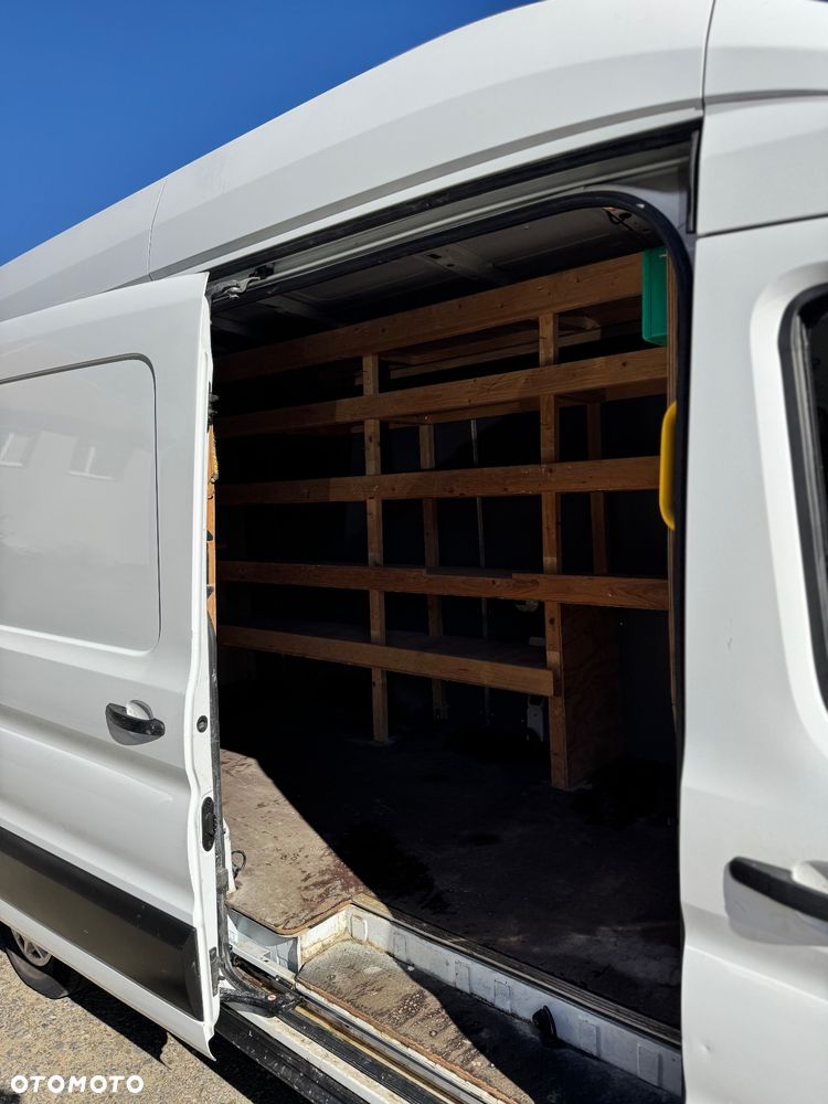 Ford Transit - 16