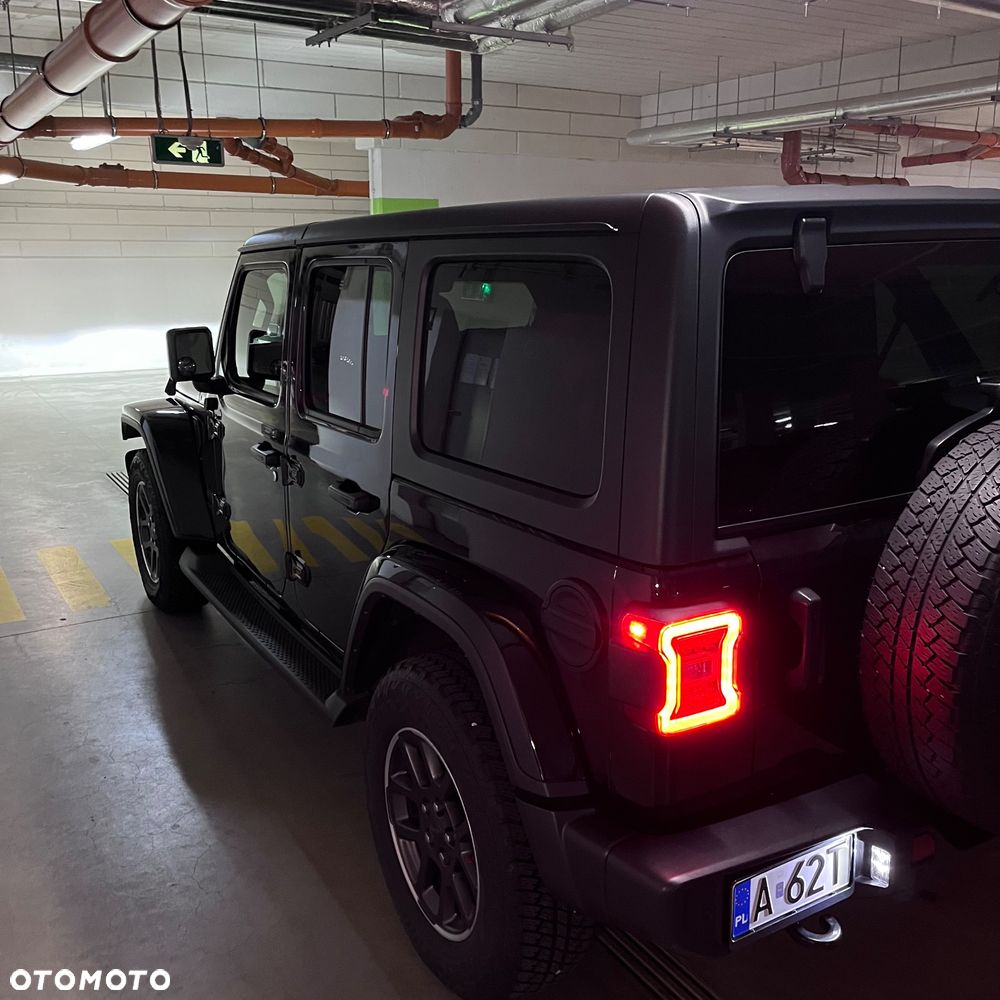 Jeep Wrangler - 4