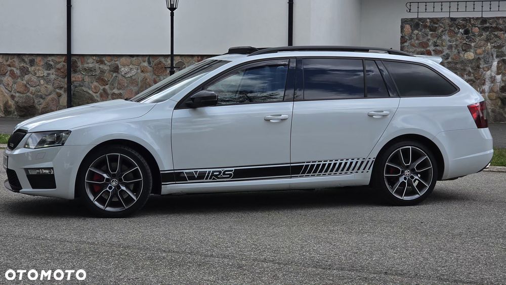 Skoda Octavia 2.0 TDI (Green tec) DSG RS - 9