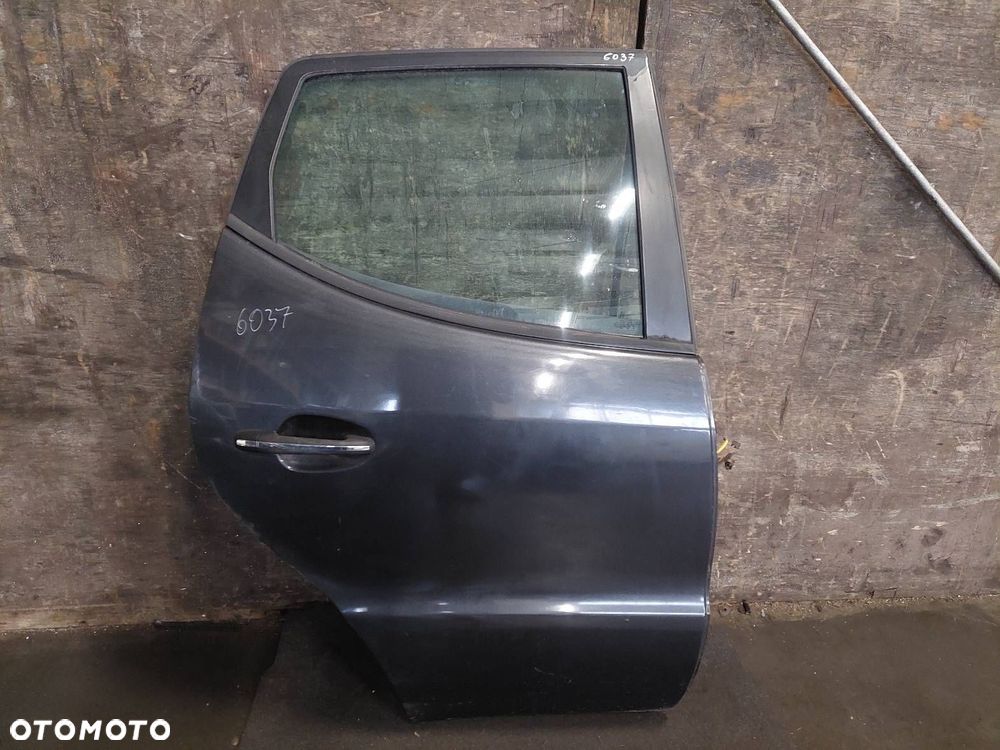 DRZWI KOMPLETNE PRAWY TYŁ MERCEDES W168 A KLASA 195 - 1