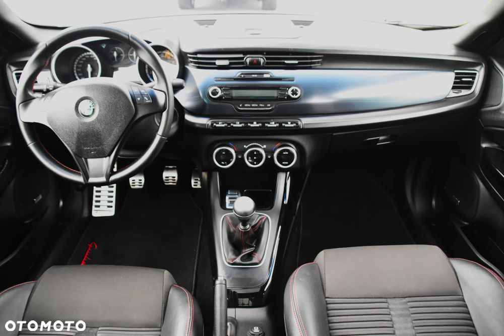 Alfa Romeo Giulietta 1.4 TB 16V Multiair Collezione - 13