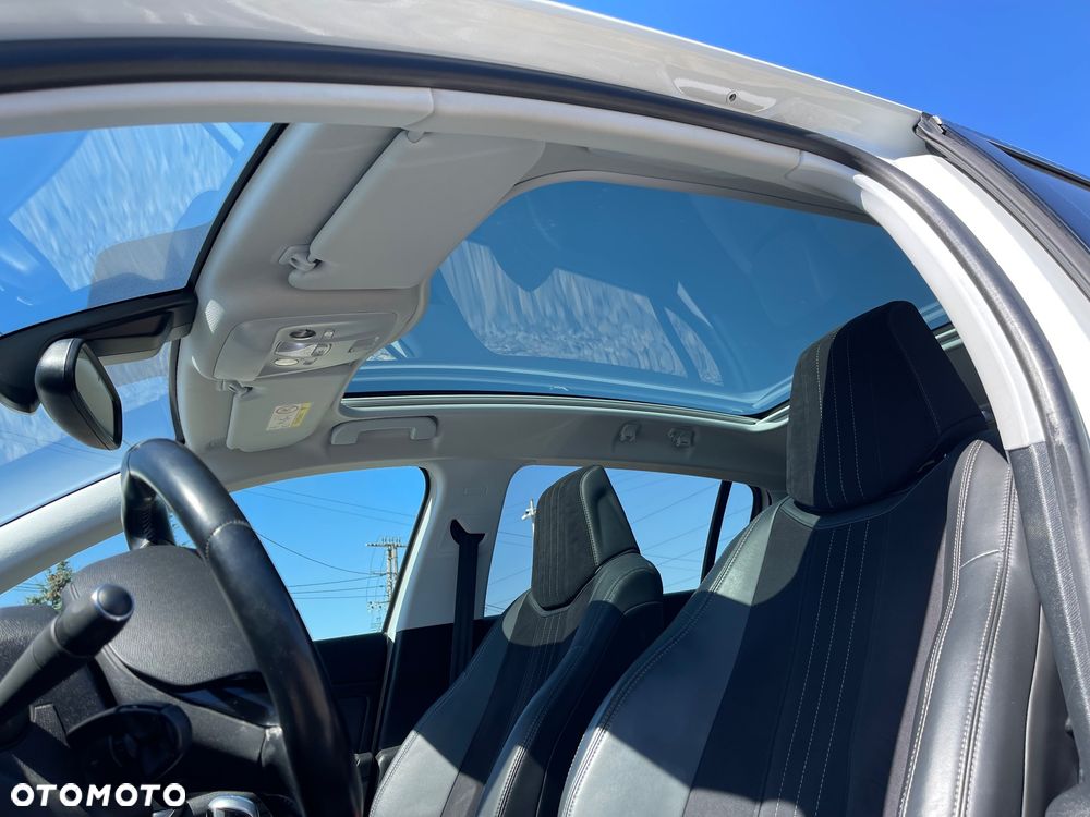 Peugeot 308 1.5 BlueHDi Allure S&S - 6