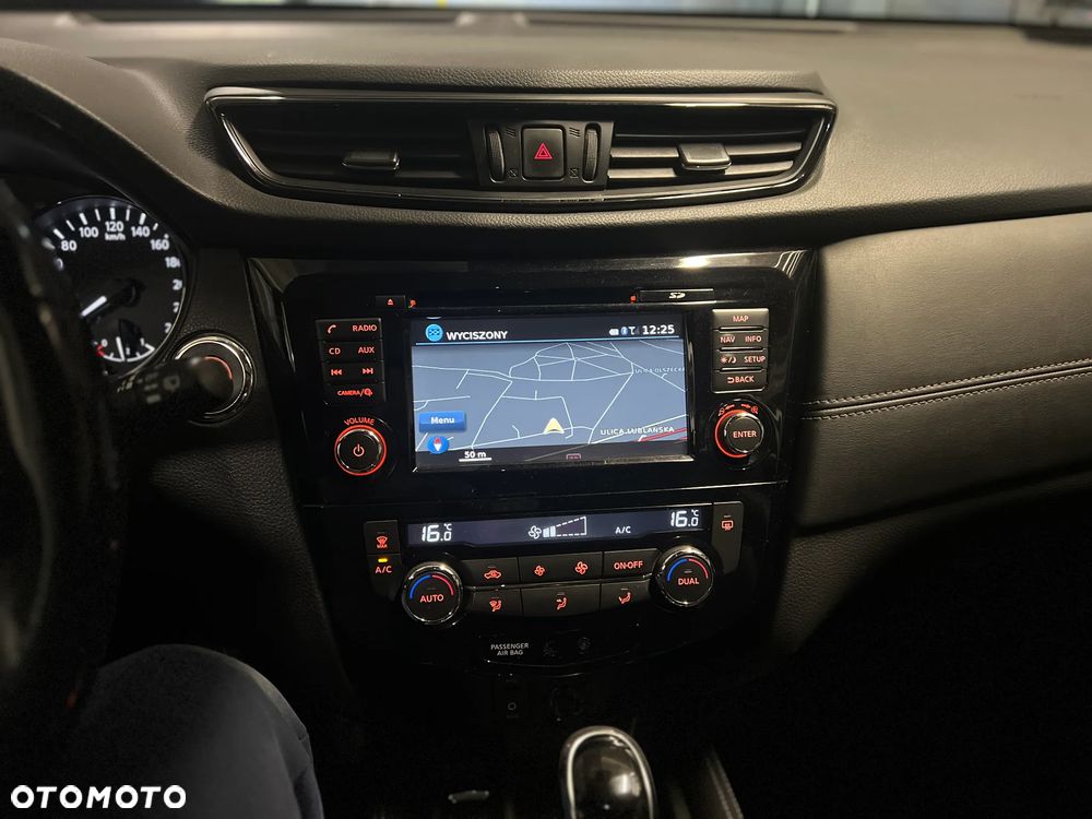 Nissan X-Trail 2.0 dCi Tekna Xtronic 4WD - 31