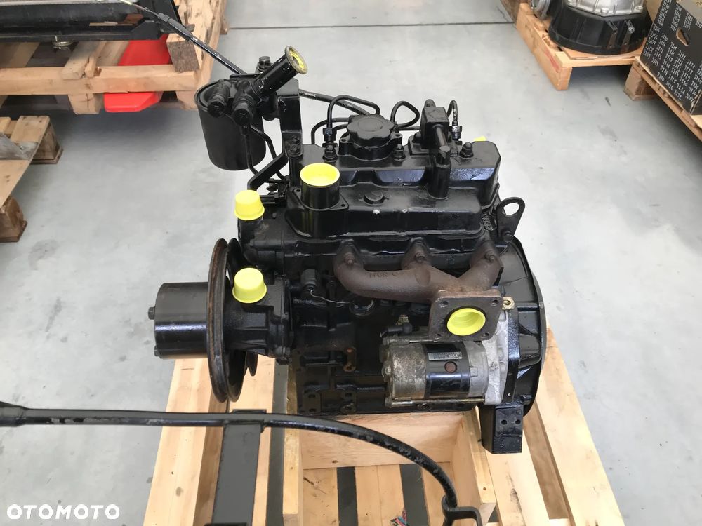 SILNIK PERKINS 103-10 15,8 kW/3600 rpm 0,954L 11500netto - 3