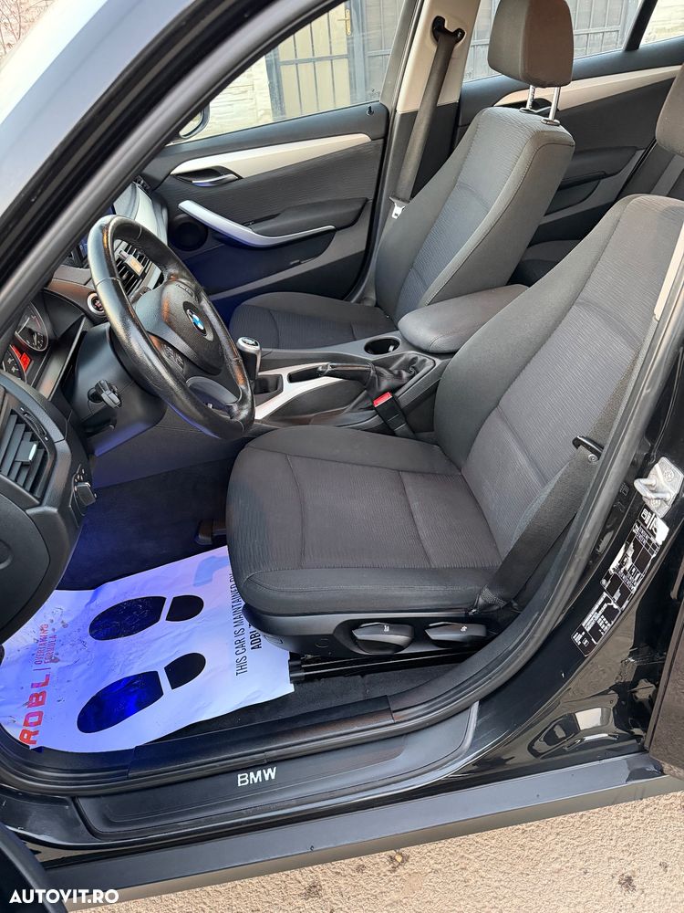 BMW X1 sDrive18d xLine - 8