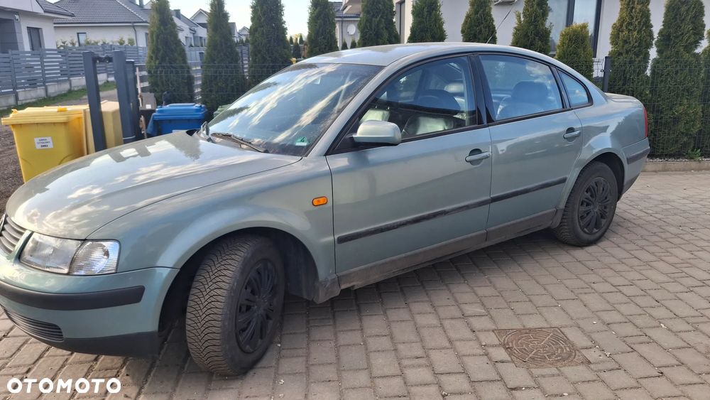 Volkswagen Passat 1.8 - 1