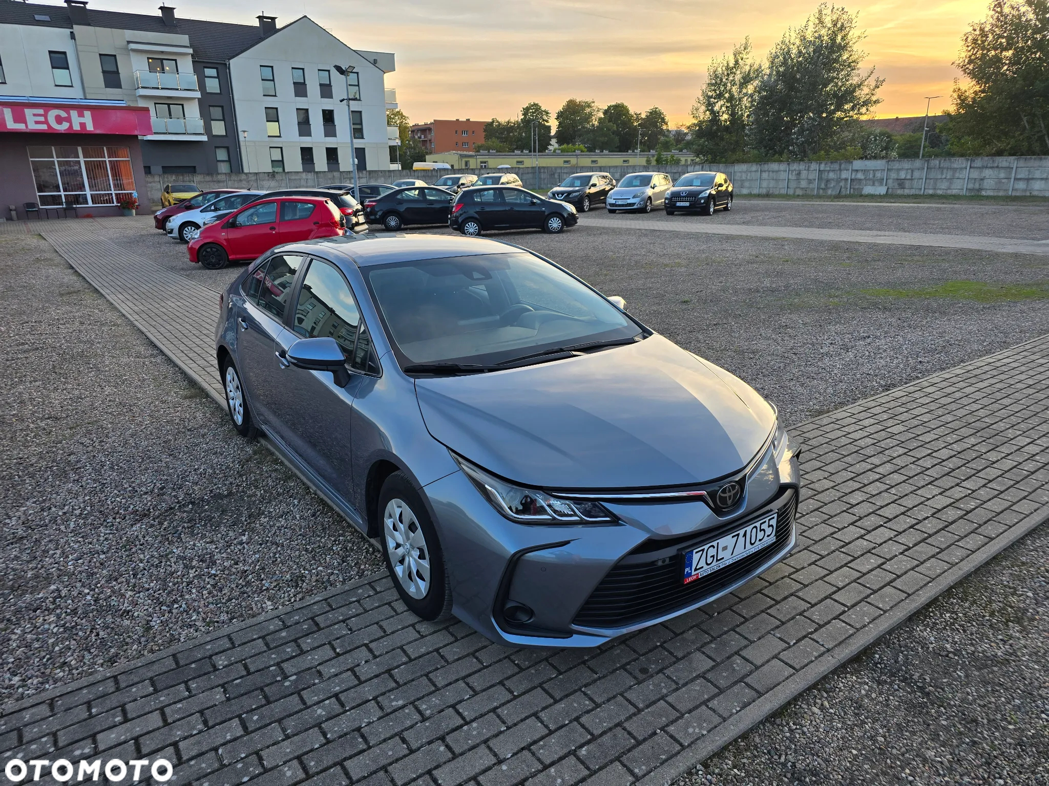 Toyota Corolla 1.6 Active - 4