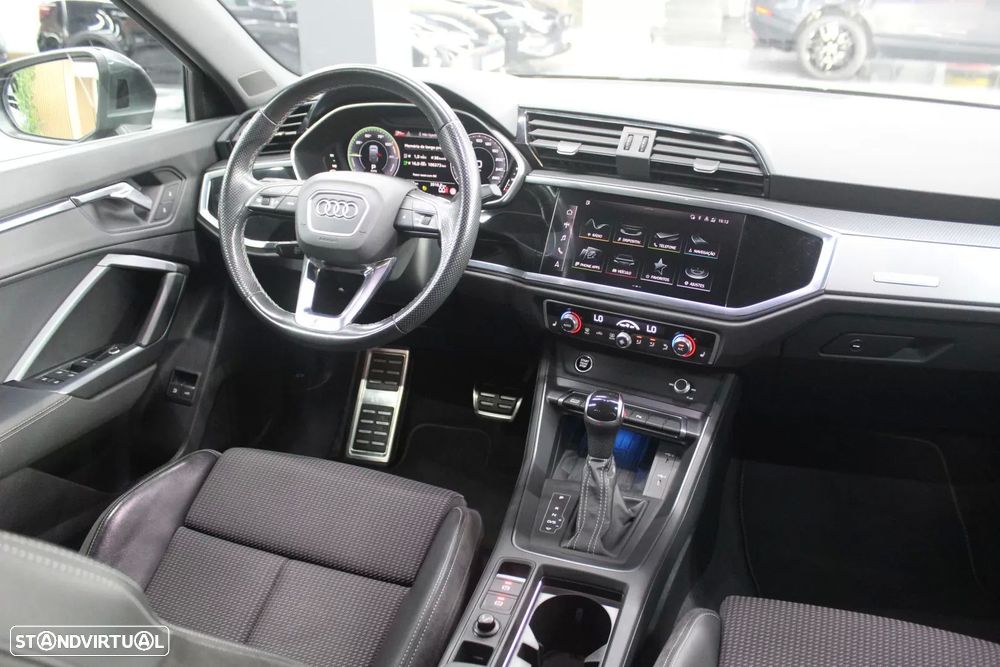 Audi Q3 Sportback 45 TFSIe S tronic - 7
