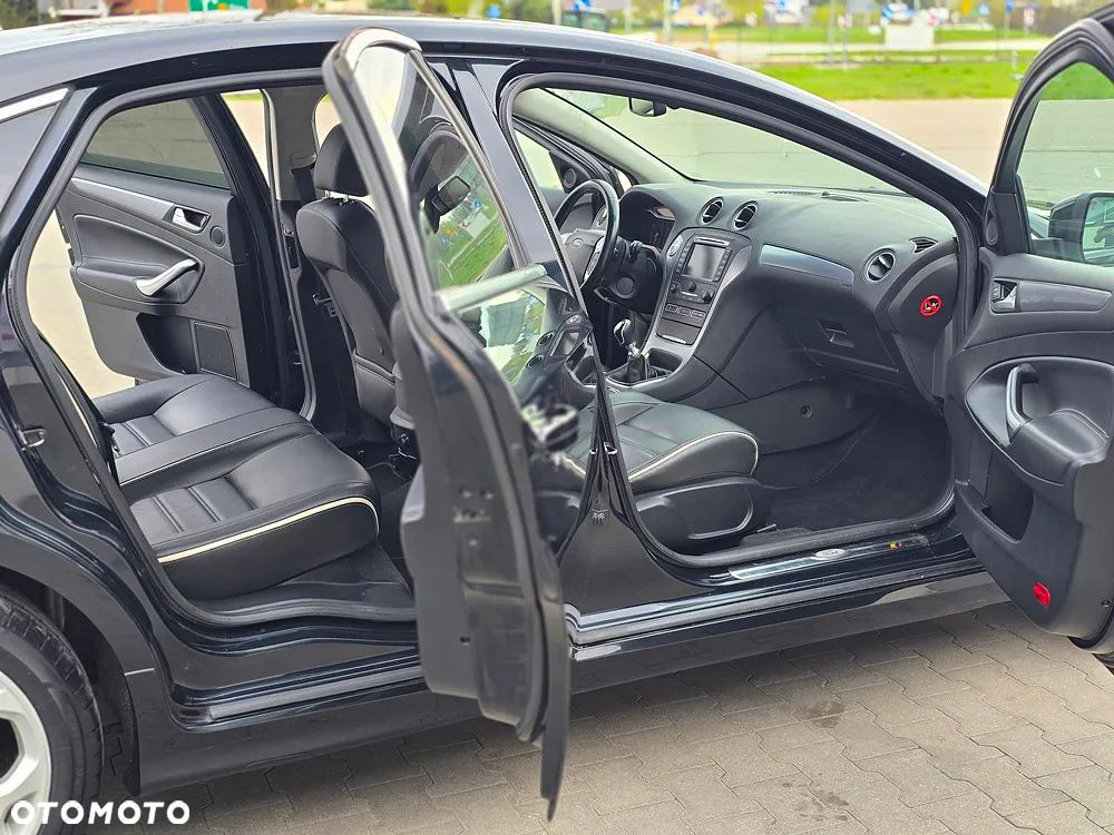 Ford Mondeo - 11