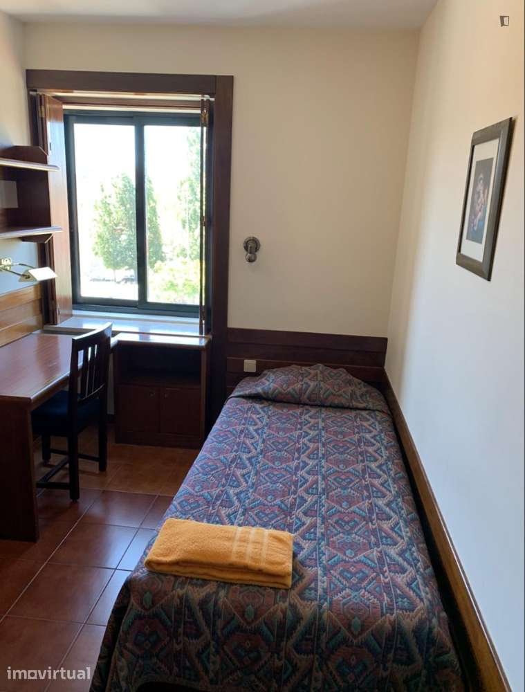 Quarto - localizado em Sete Rios Lisbon - Grande imagem: 2/2