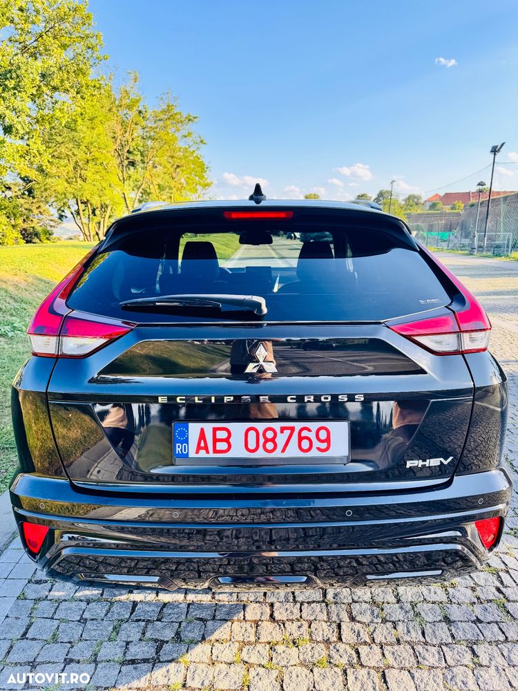 Mitsubishi Eclipse-Cross Plug-In Hybrid 4WD Plus Select - 29