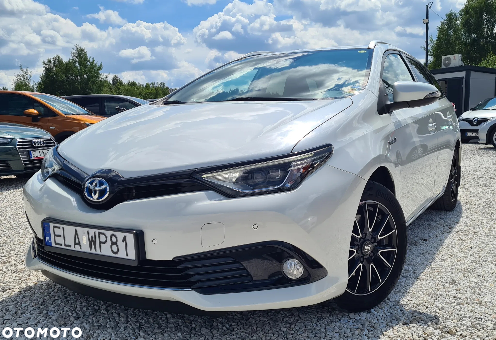 Toyota Auris - 14