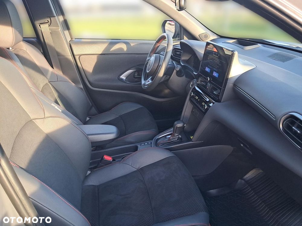 Toyota Yaris Cross Hybrid 1.5 GR Sport - 10