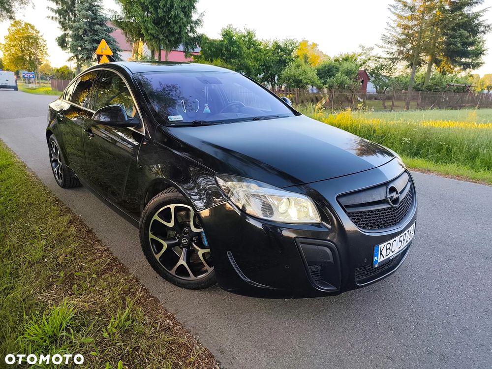 Opel Insignia 2.8 T V6 OPC - 3