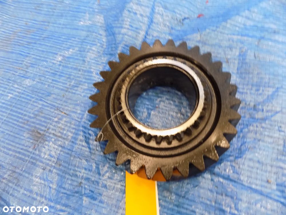 John Deere seria 6000, 6600  6506 6800 6900 7700 7200   tryb WOM PTO L100535 koło zebate - 4