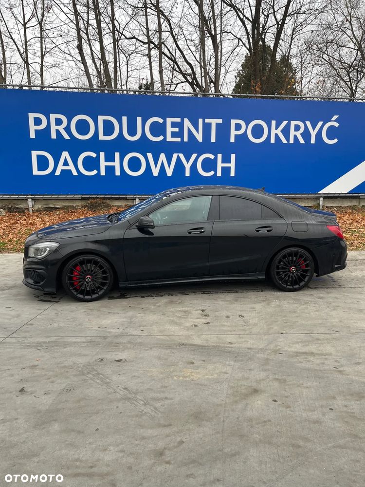 Mercedes-Benz CLA 45 AMG 4-Matic - 12