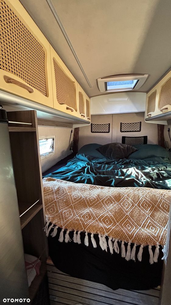 Volkswagen Crafter - 12