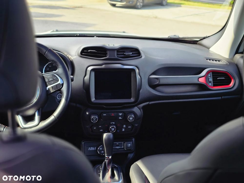 Jeep Renegade - 20
