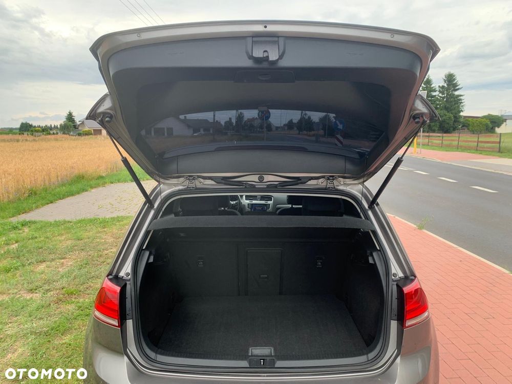 Volkswagen Golf 1.6 BlueTDI Comfortline - 29