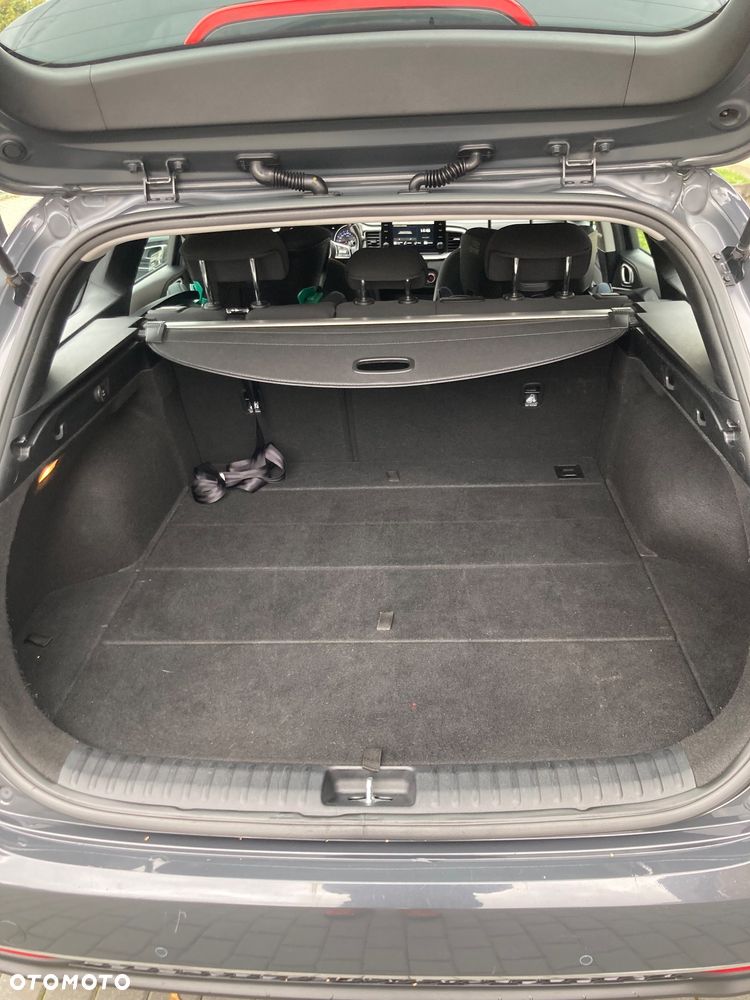 Kia Ceed 1.5 T-GDI M - 11