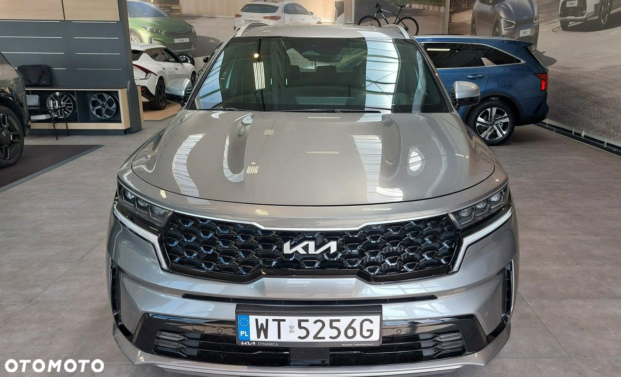 Kia Sorento - 8