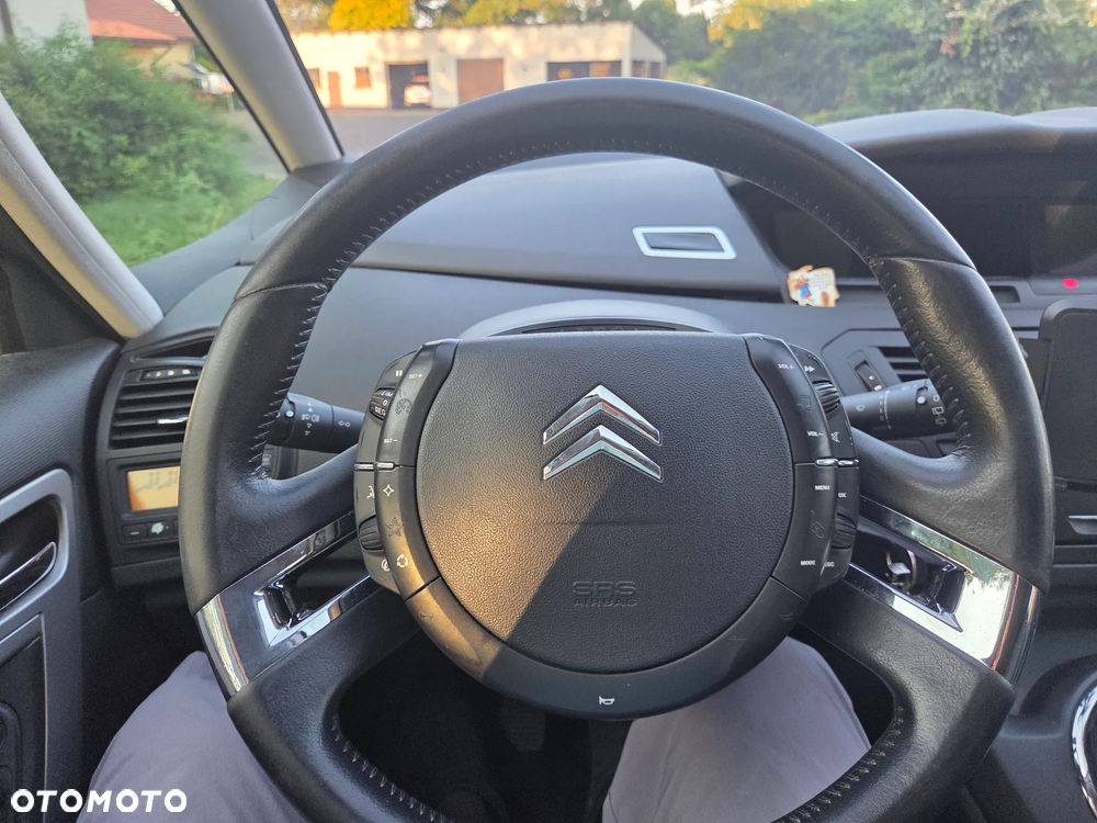 Citroën C4 Picasso 1.6 HDi Equilibre Navi Pack - 10