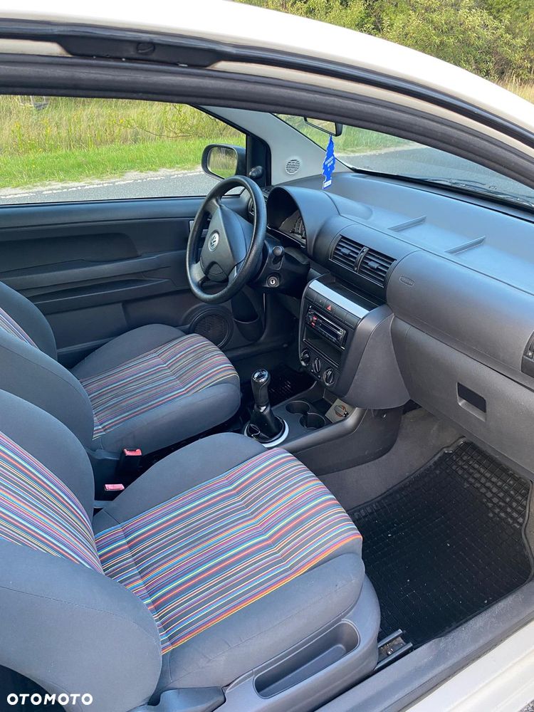 Volkswagen Fox - 10