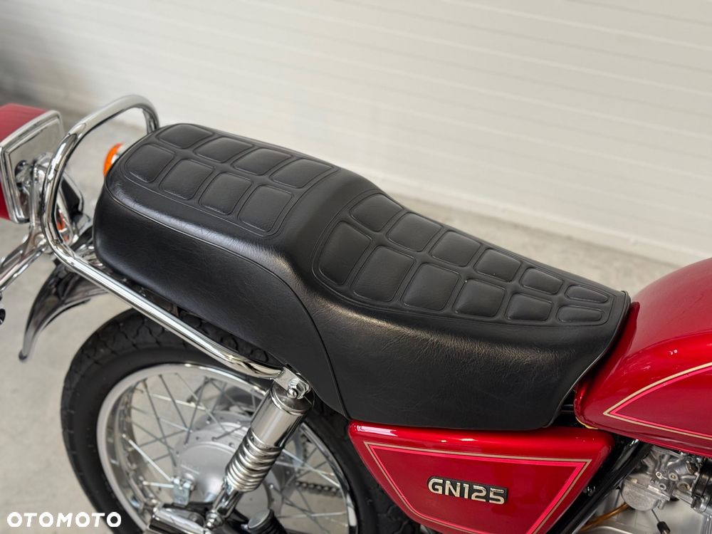 Suzuki GN - 17